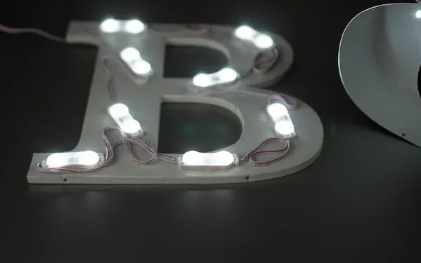 LED Tabela Ne Kadar Elektrik Harcar?