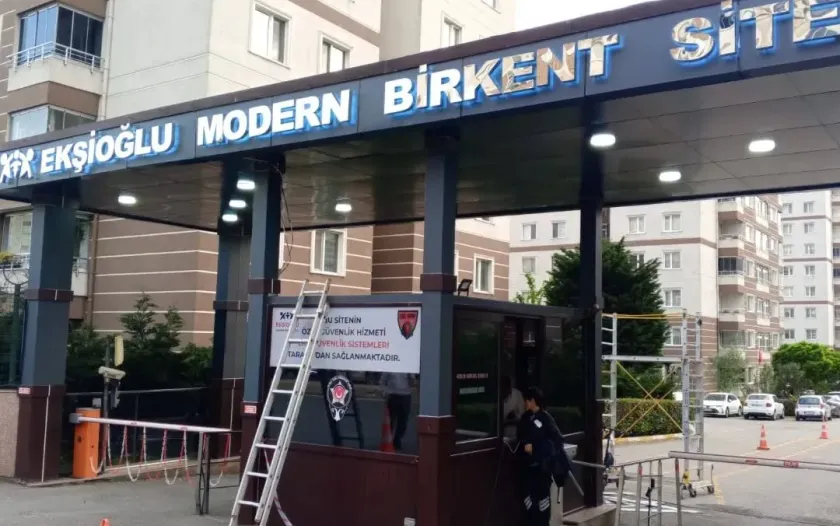 Totem Tabela mı Cephe Tabelası mı?